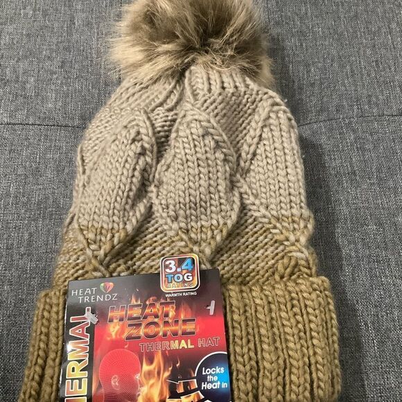 Heat Trendz Thermal HAT WITH POM - Picture 3 of 4